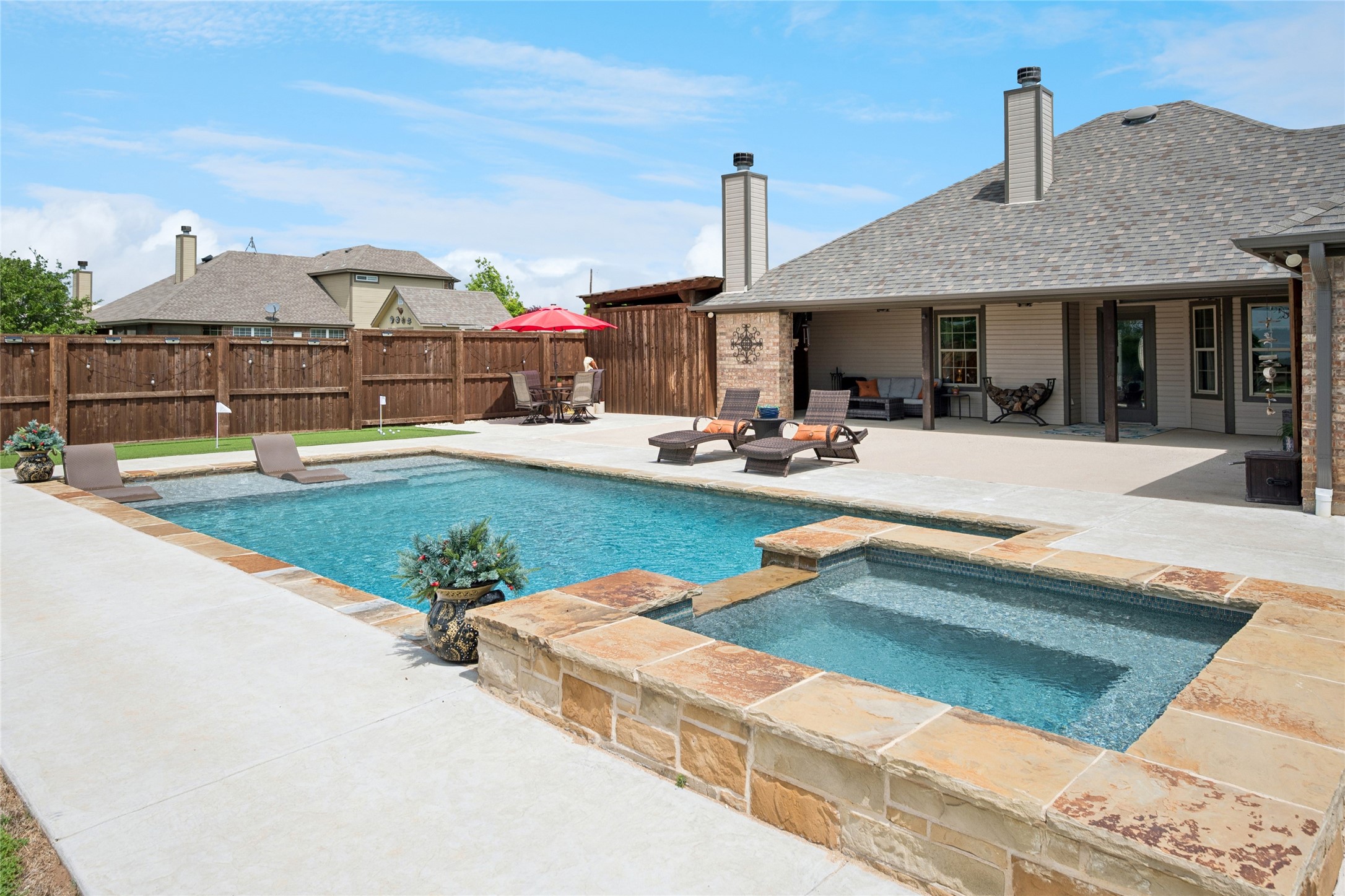 199 Newfield Lane Springtown TX 76082