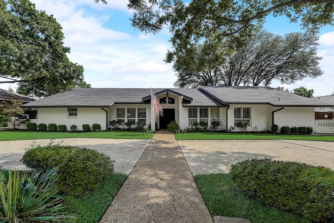 3850 Peter Pan Drive Dallas TX 75229