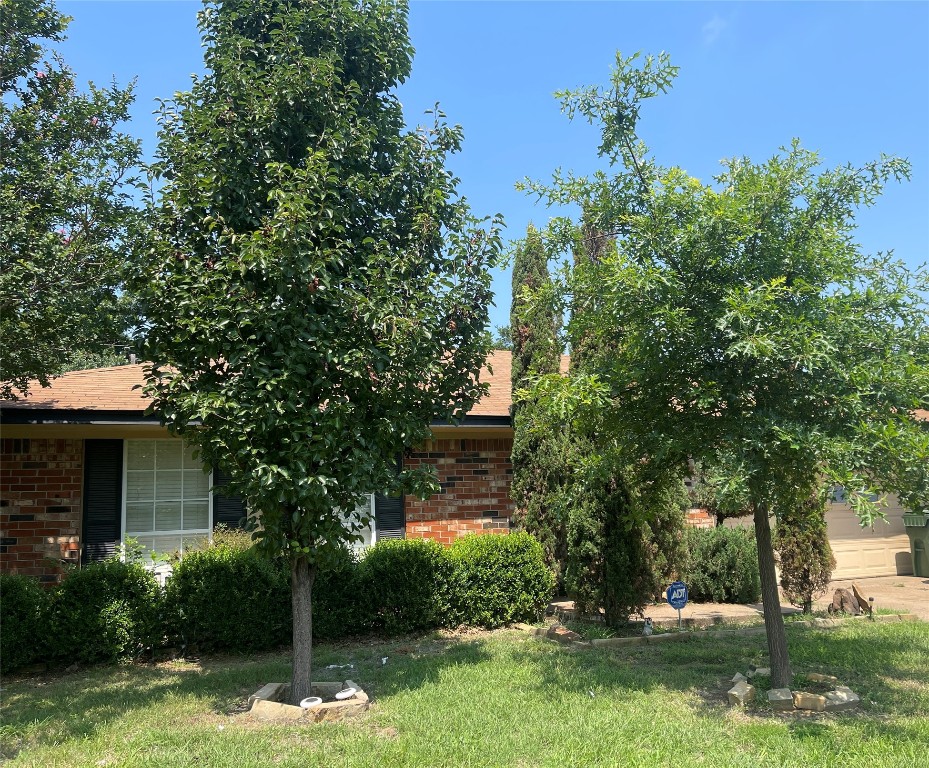5802 Twin Willows Drive Arlington TX 76017