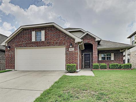 13137 Larks View Point Fort Worth TX 76244