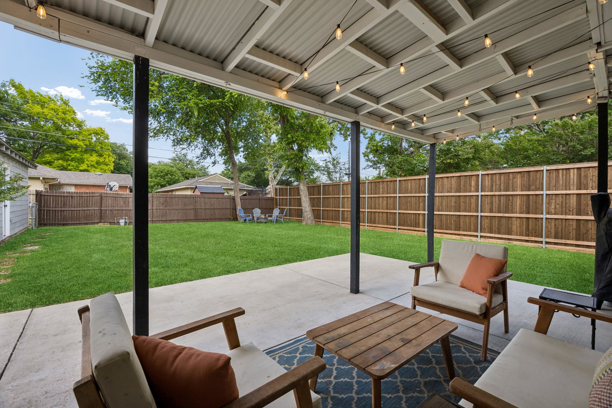 9124 Leaside Drive Dallas TX 75238