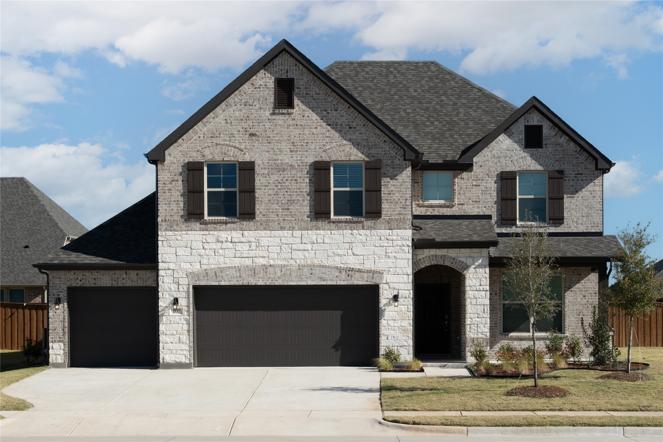 107 National Court Forney TX 75126