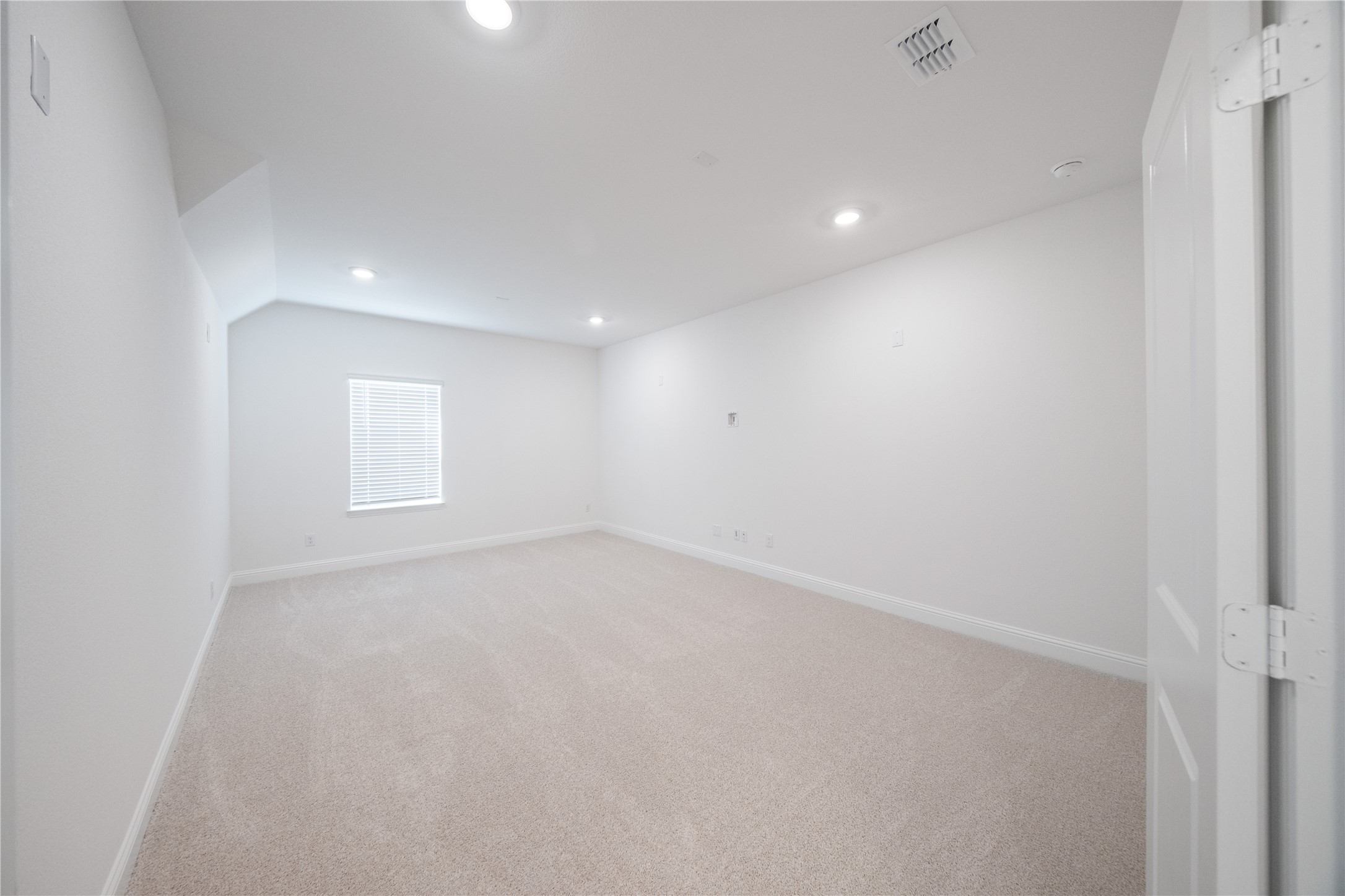 107 National Court Forney TX 75126