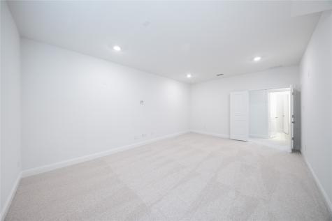 107 National Court Forney TX 75126