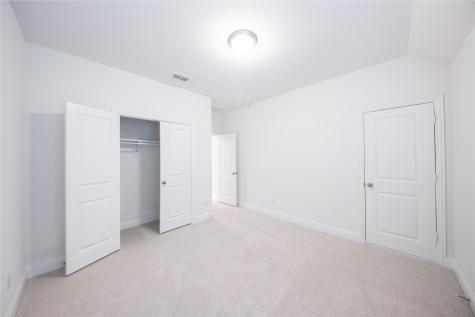 107 National Court Forney TX 75126