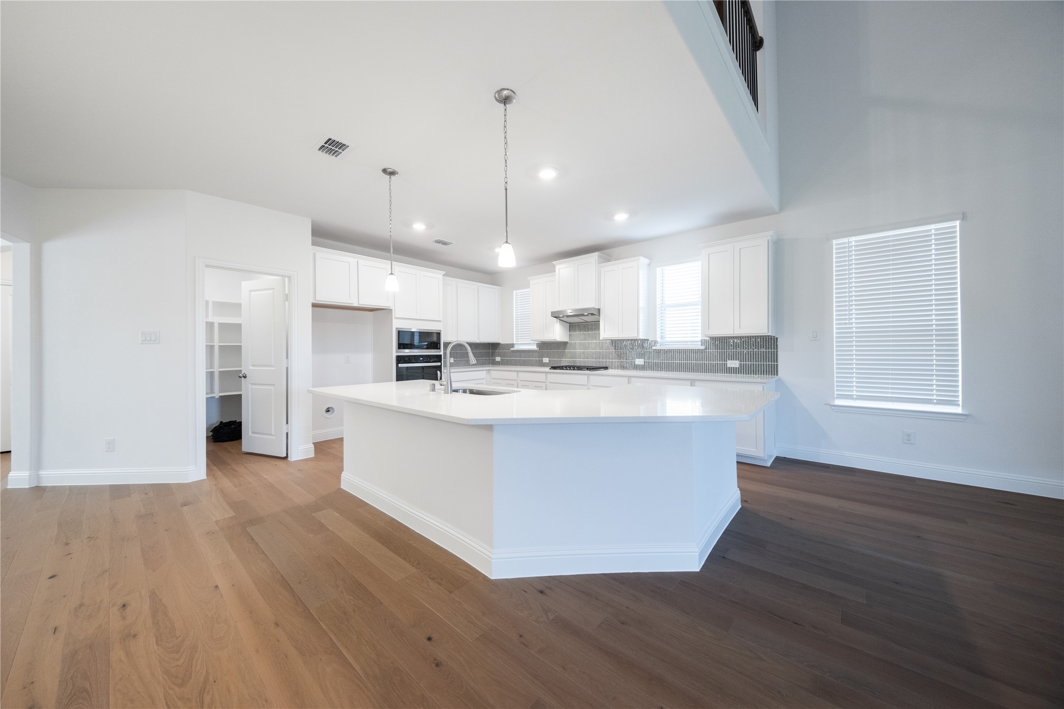 107 National Court Forney TX 75126