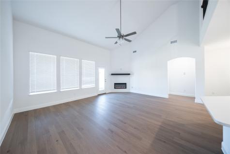 107 National Court Forney TX 75126
