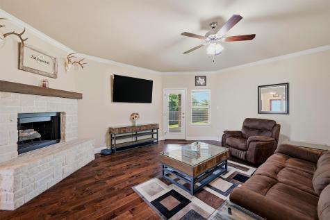 714 Mary Lee Lane Collinsville TX 76233