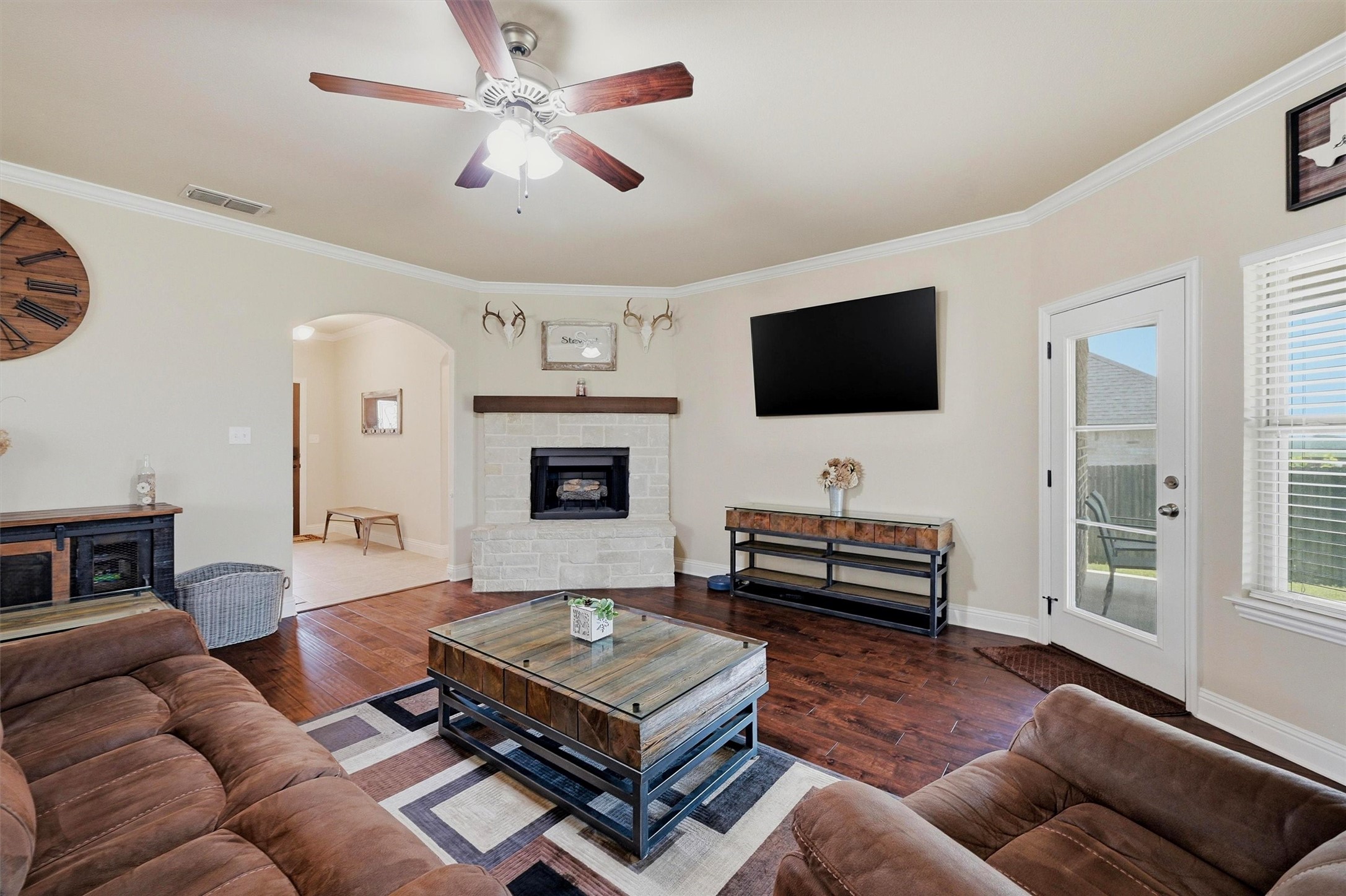 714 Mary Lee Lane Collinsville TX 76233