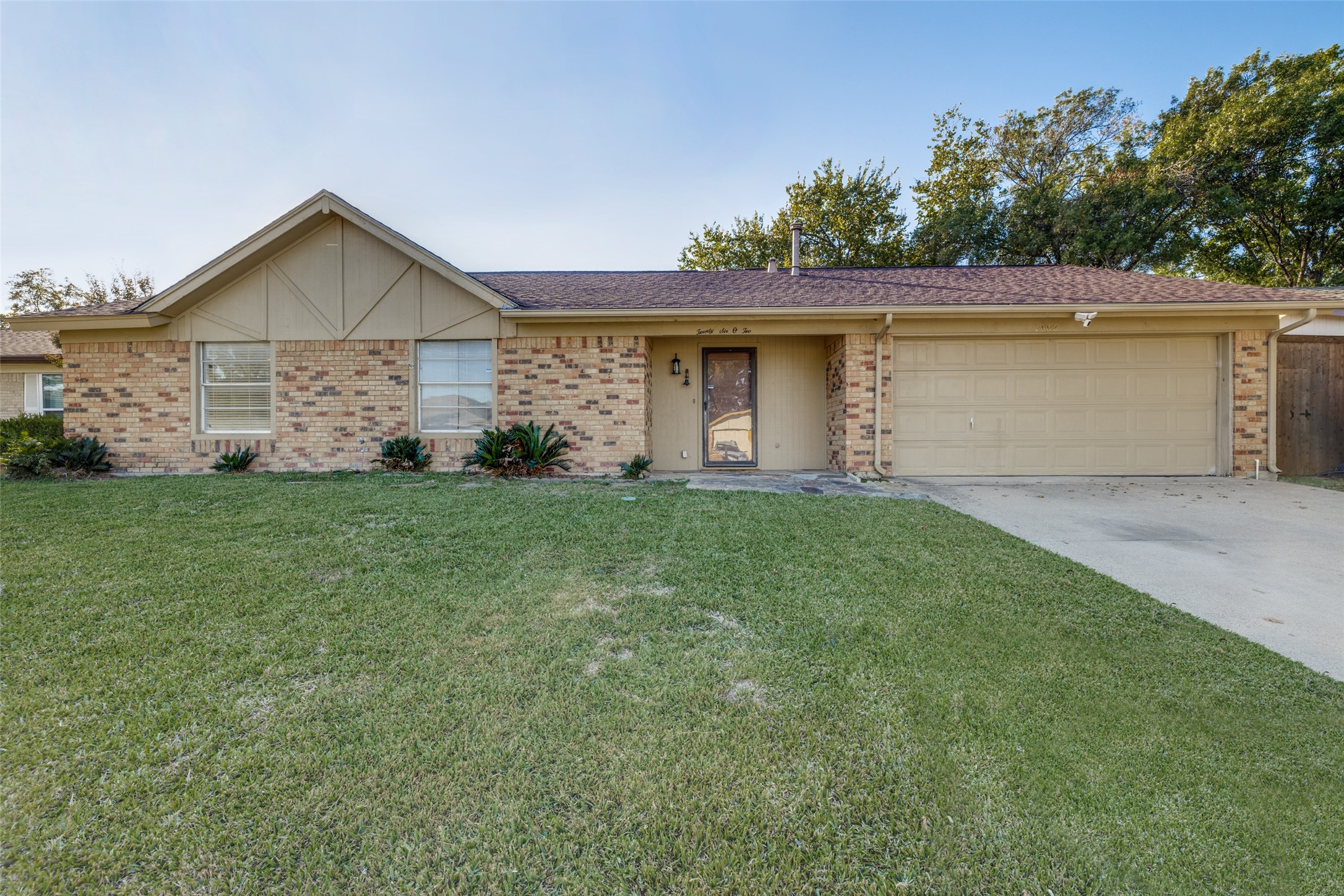 2602 Smouldering Wood Drive Arlington TX 76016