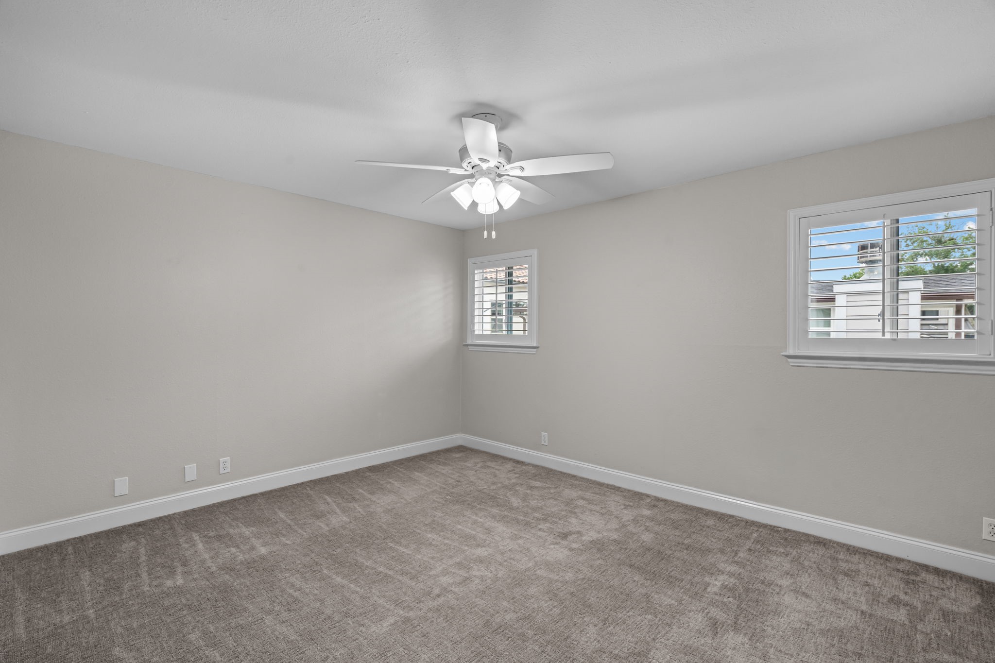 4432 Willow Lane Dallas TX 75244