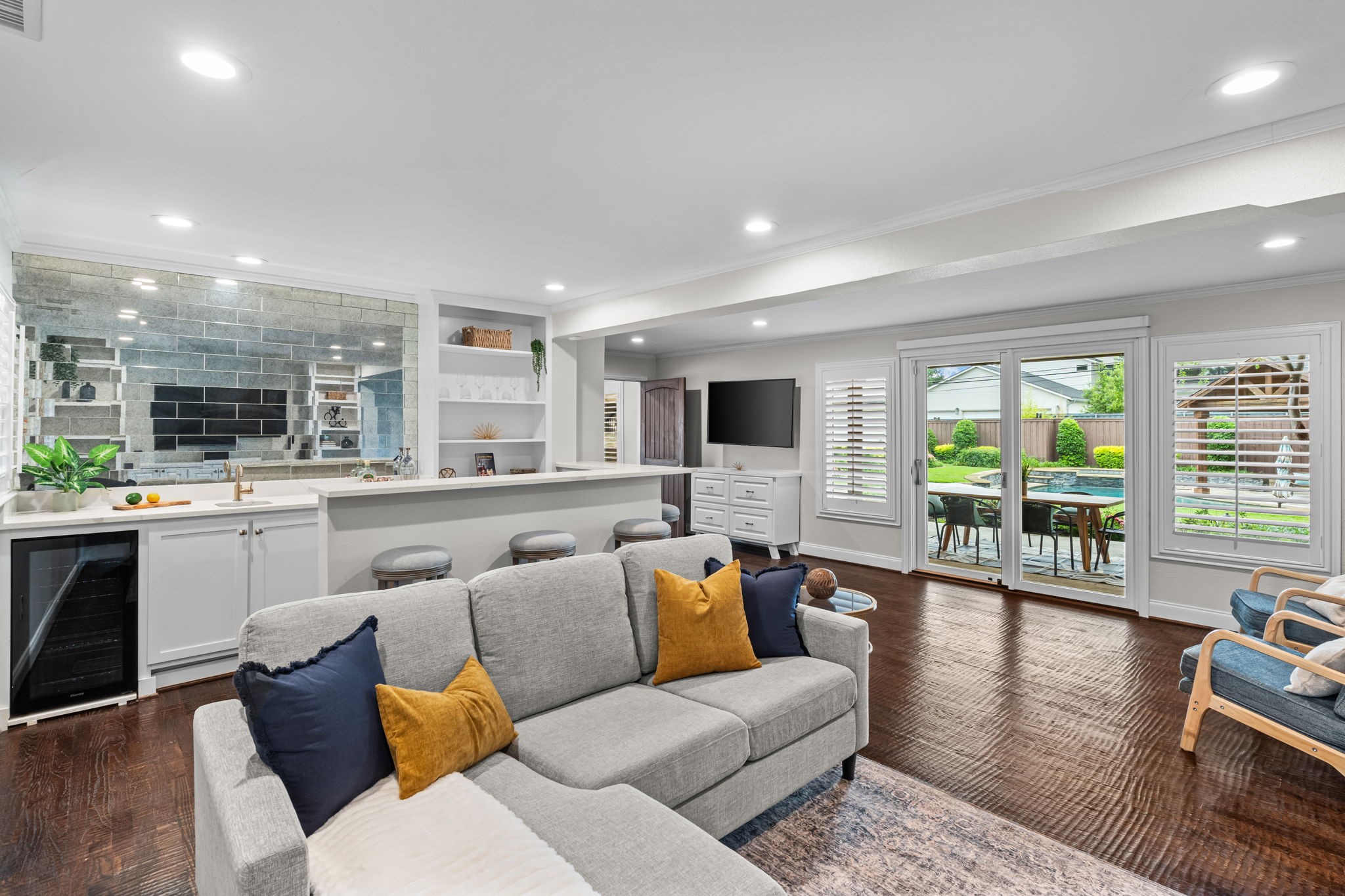 4432 Willow Lane Dallas TX 75244