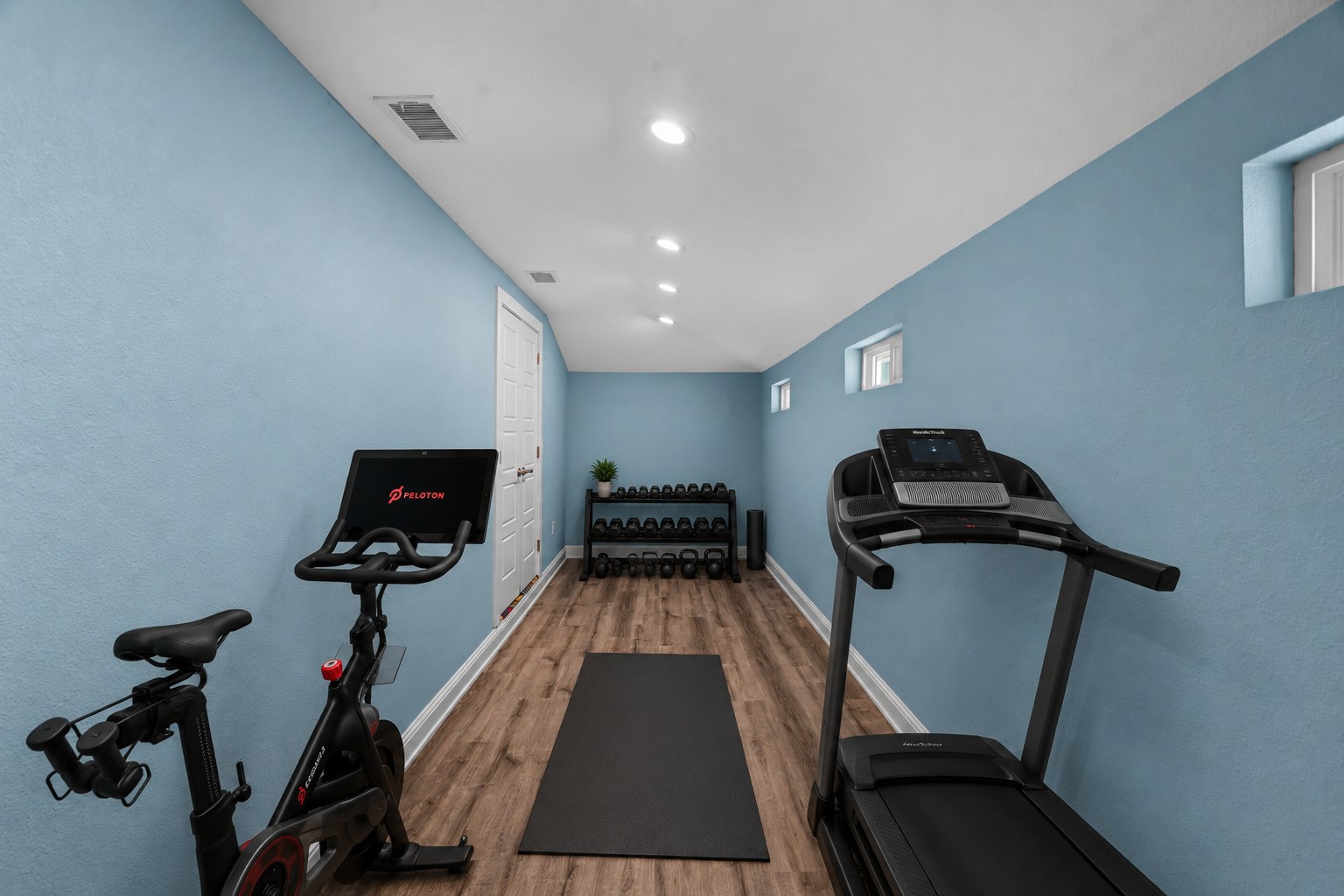4432 Willow Lane Dallas TX 75244