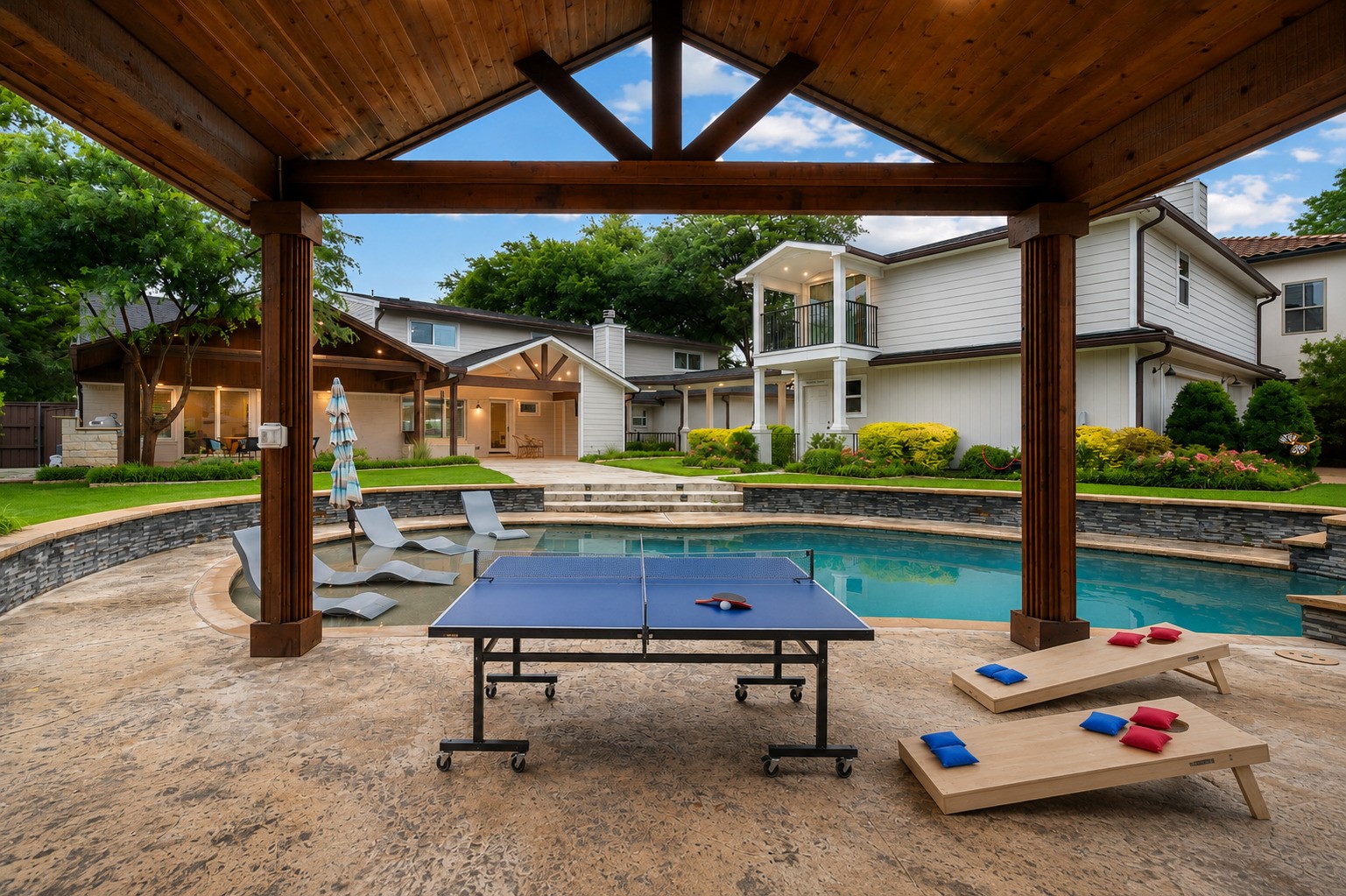 4432 Willow Lane Dallas TX 75244