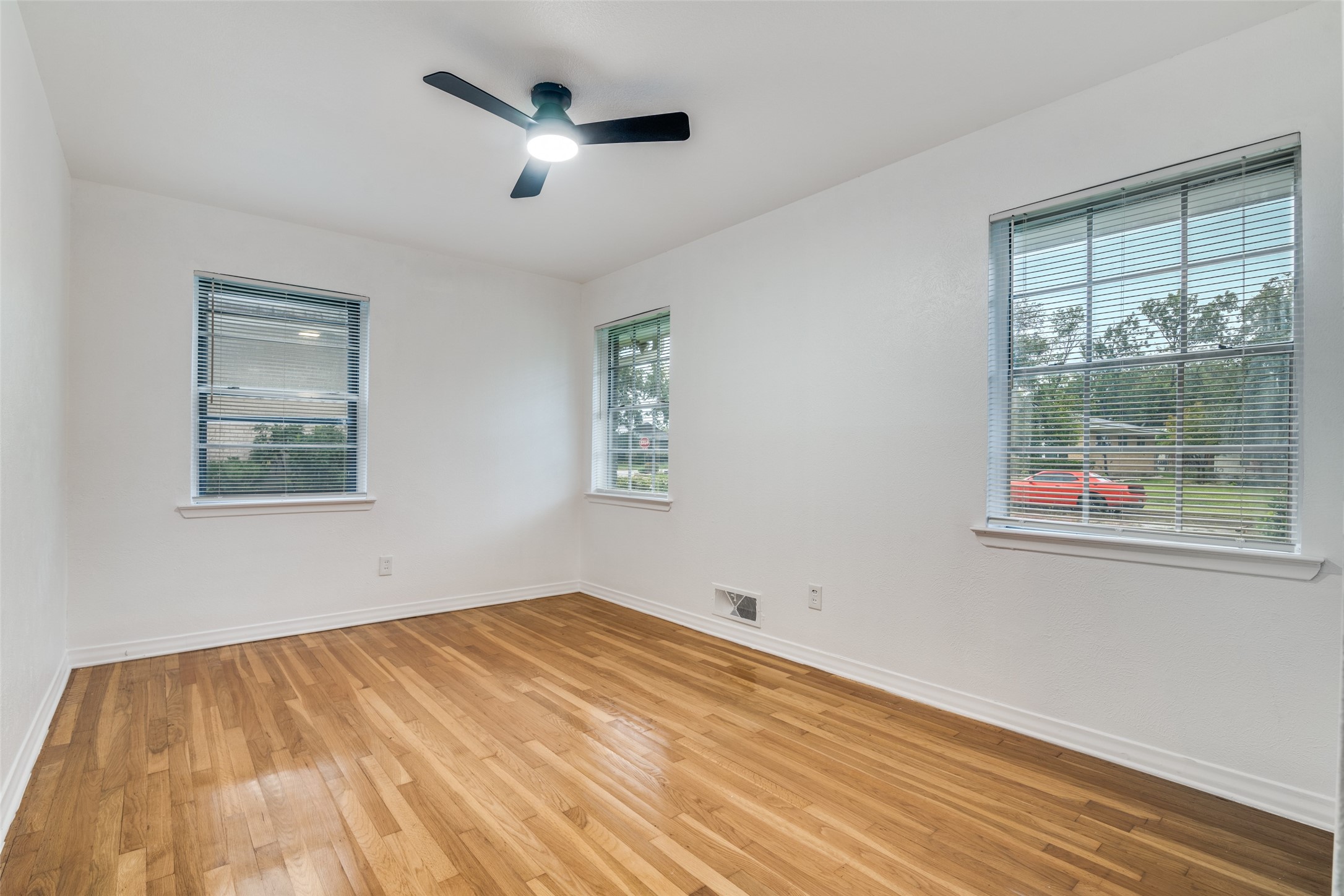 3308 Ranch Drive Garland TX 75041