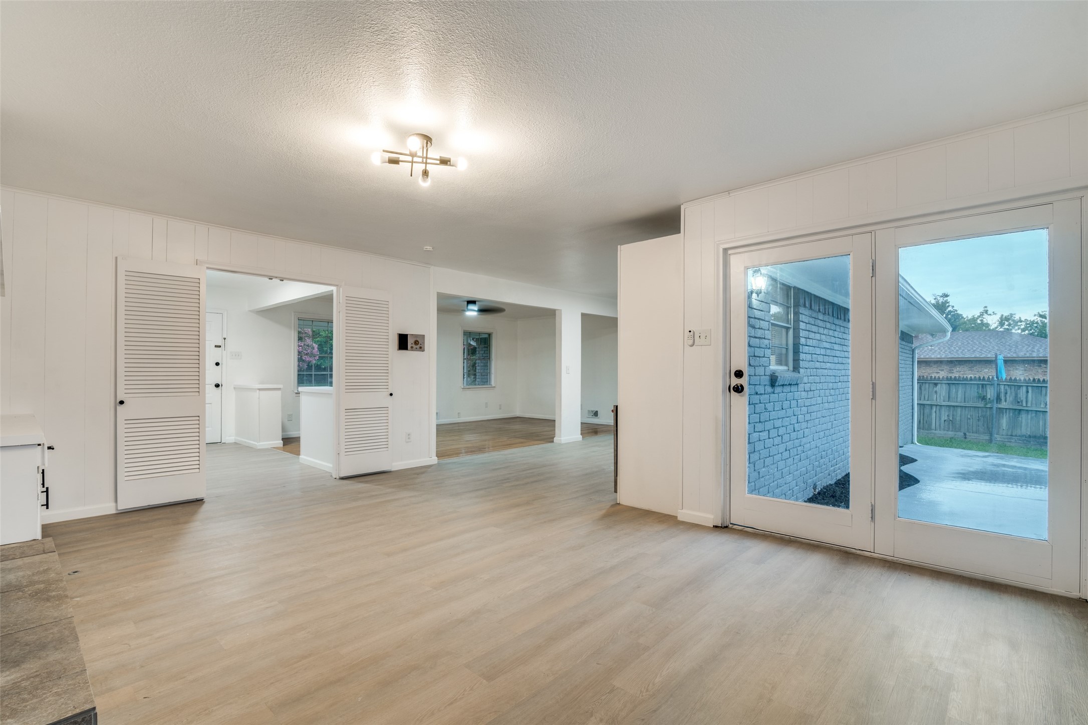 3308 Ranch Drive Garland TX 75041