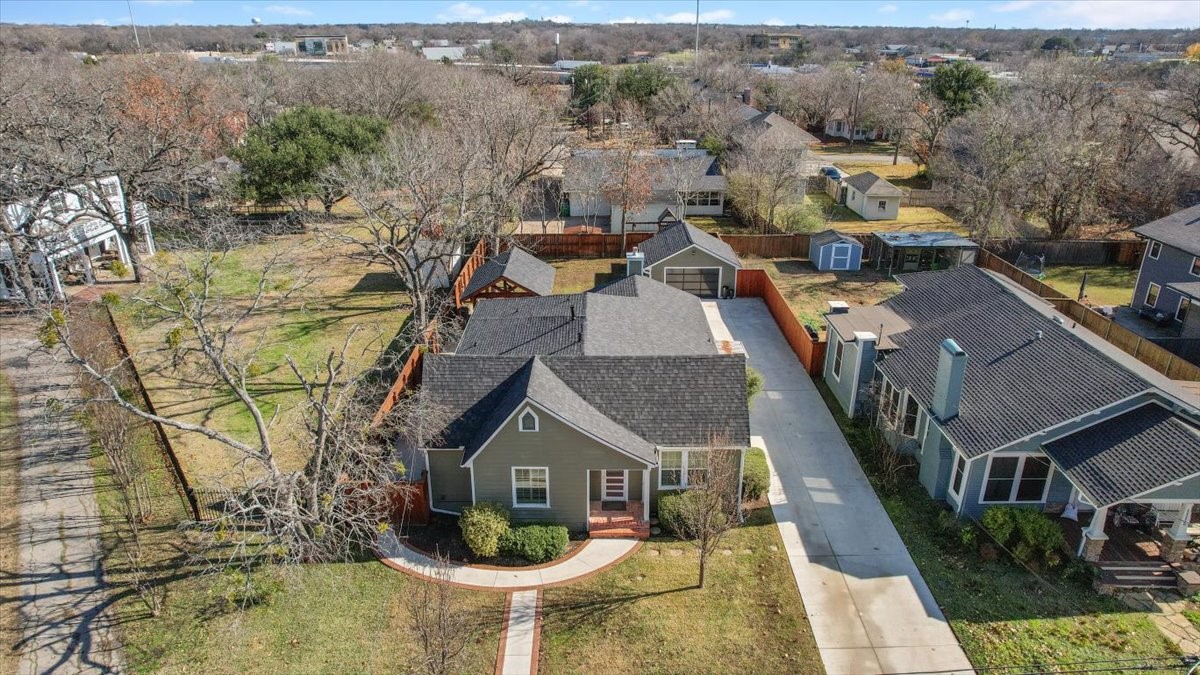 1119 N Hopson Street Sherman TX 75092