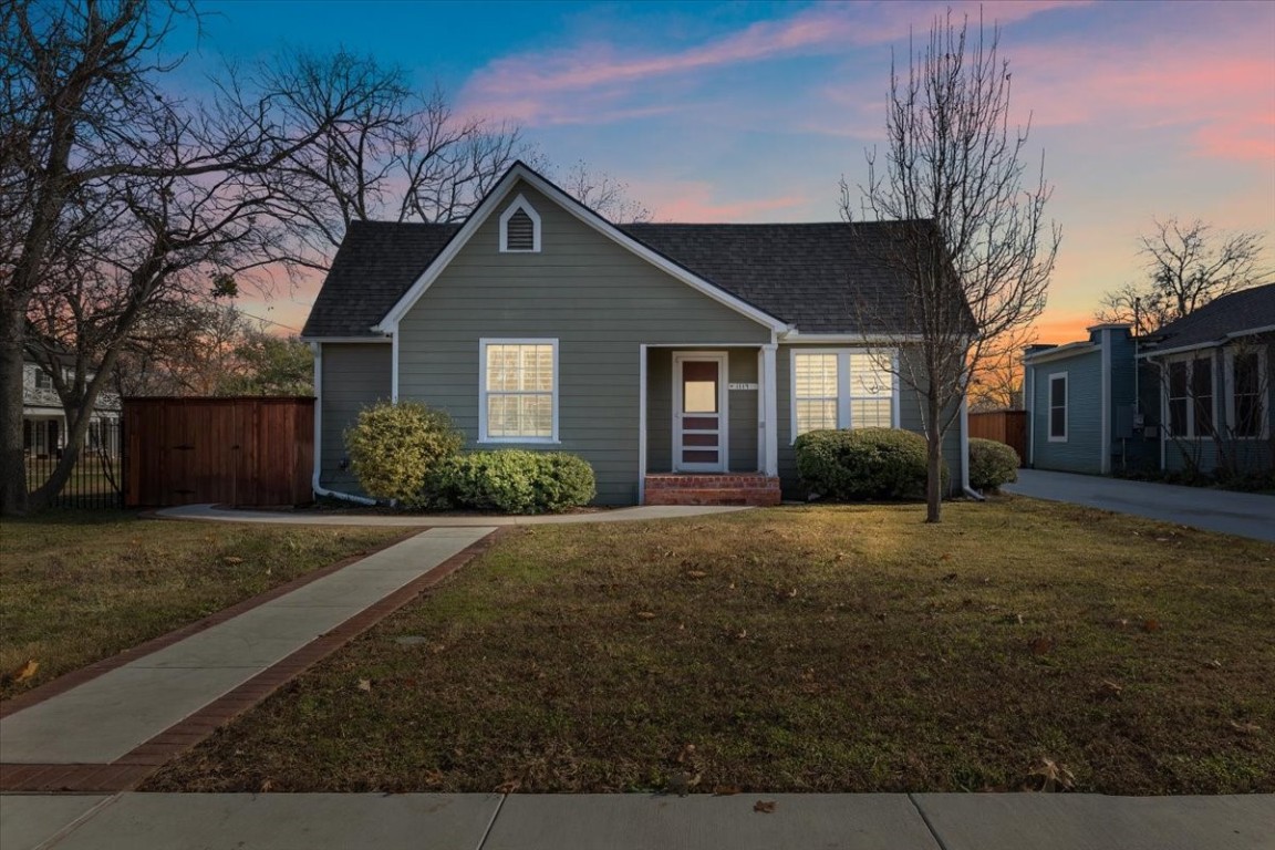 1119 N Hopson Street Sherman TX 75092