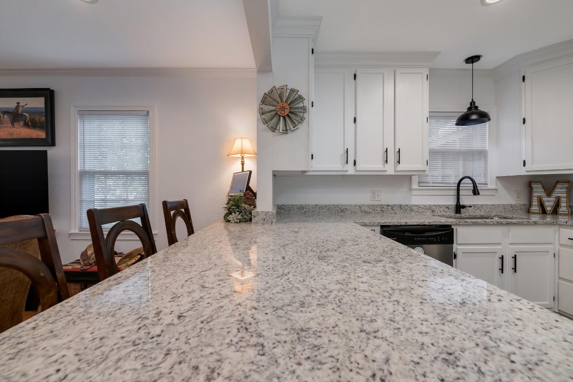 403 N Avenue N Clifton TX 76634