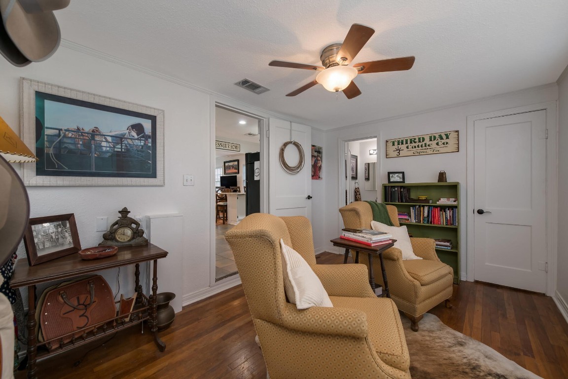 403 N Avenue N Clifton TX 76634