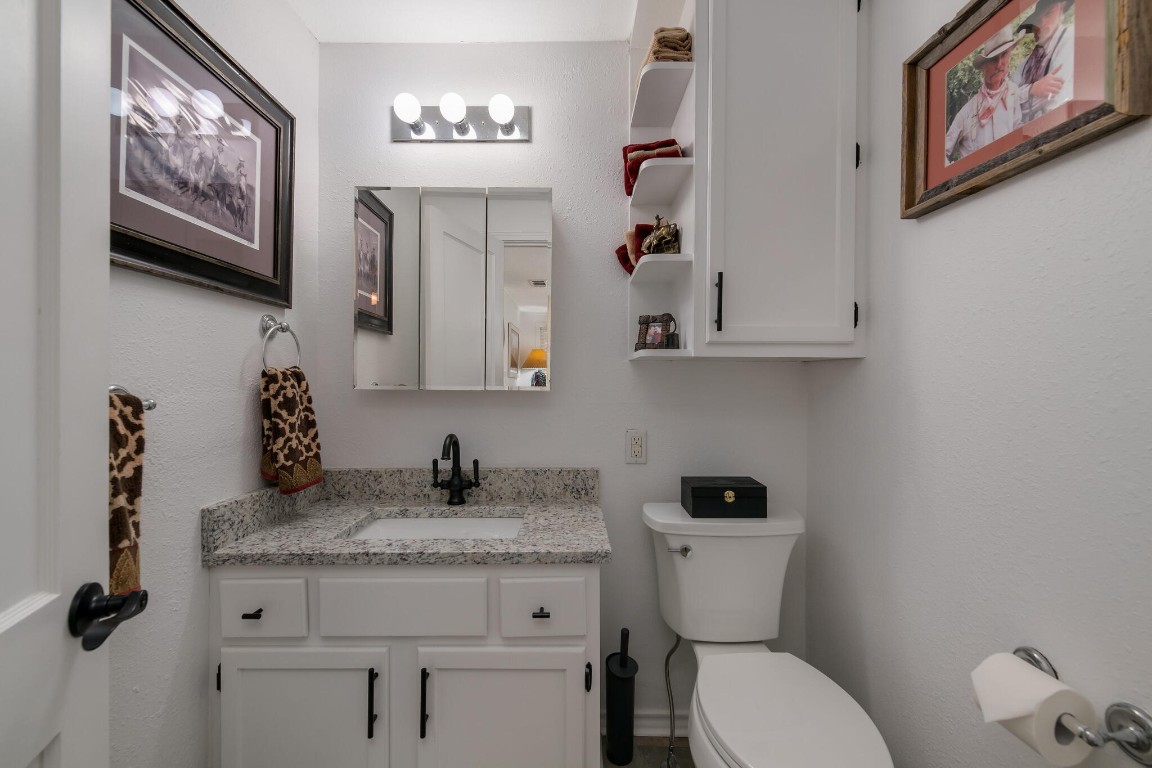 403 N Avenue N Clifton TX 76634