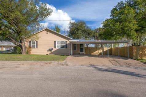 403 N Avenue N Clifton TX 76634