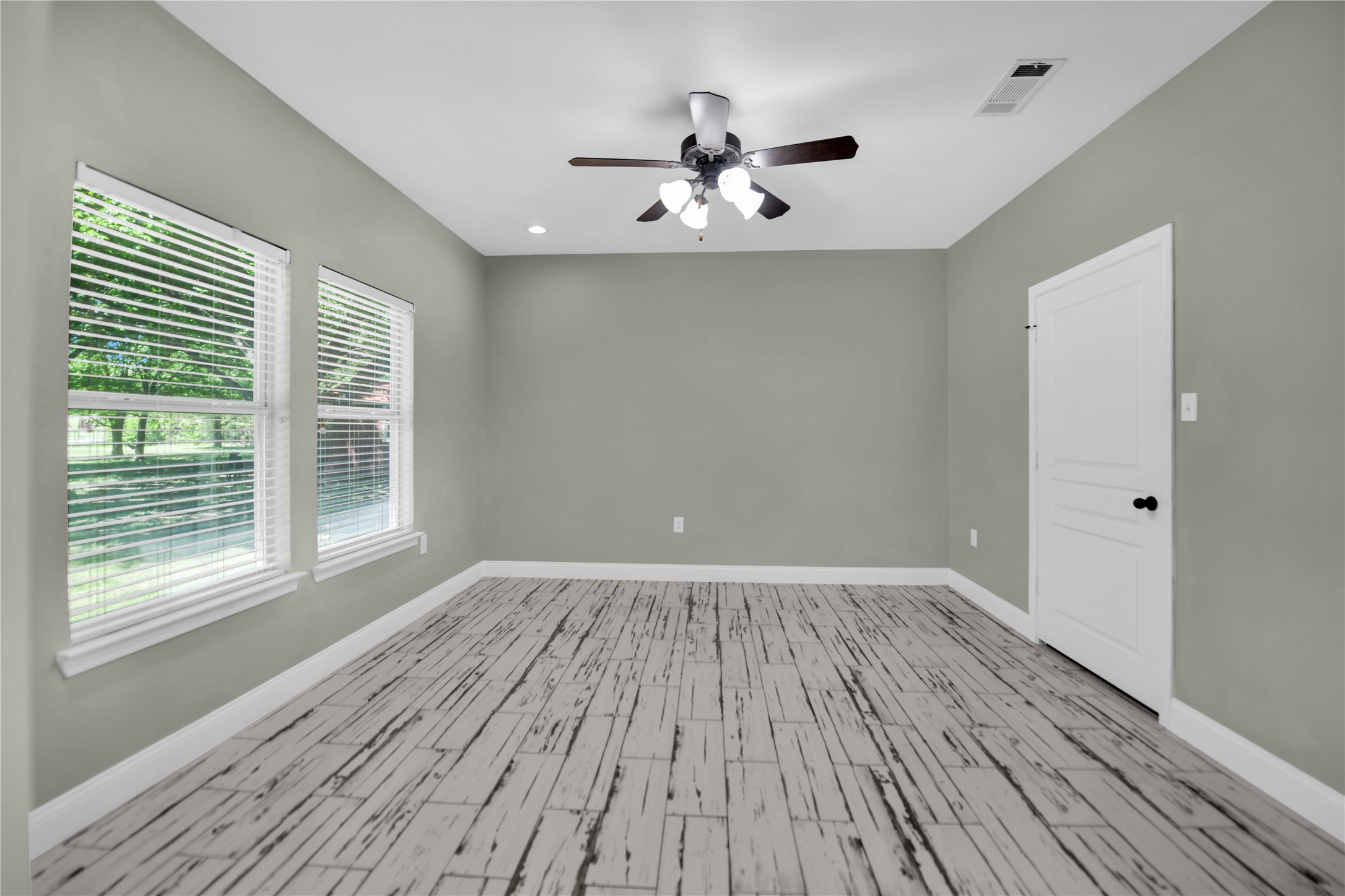 400 Deer Valley Road Weatherford TX 76085