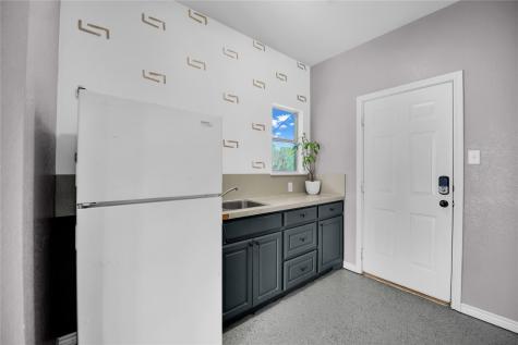 400 Deer Valley Road Weatherford TX 76085