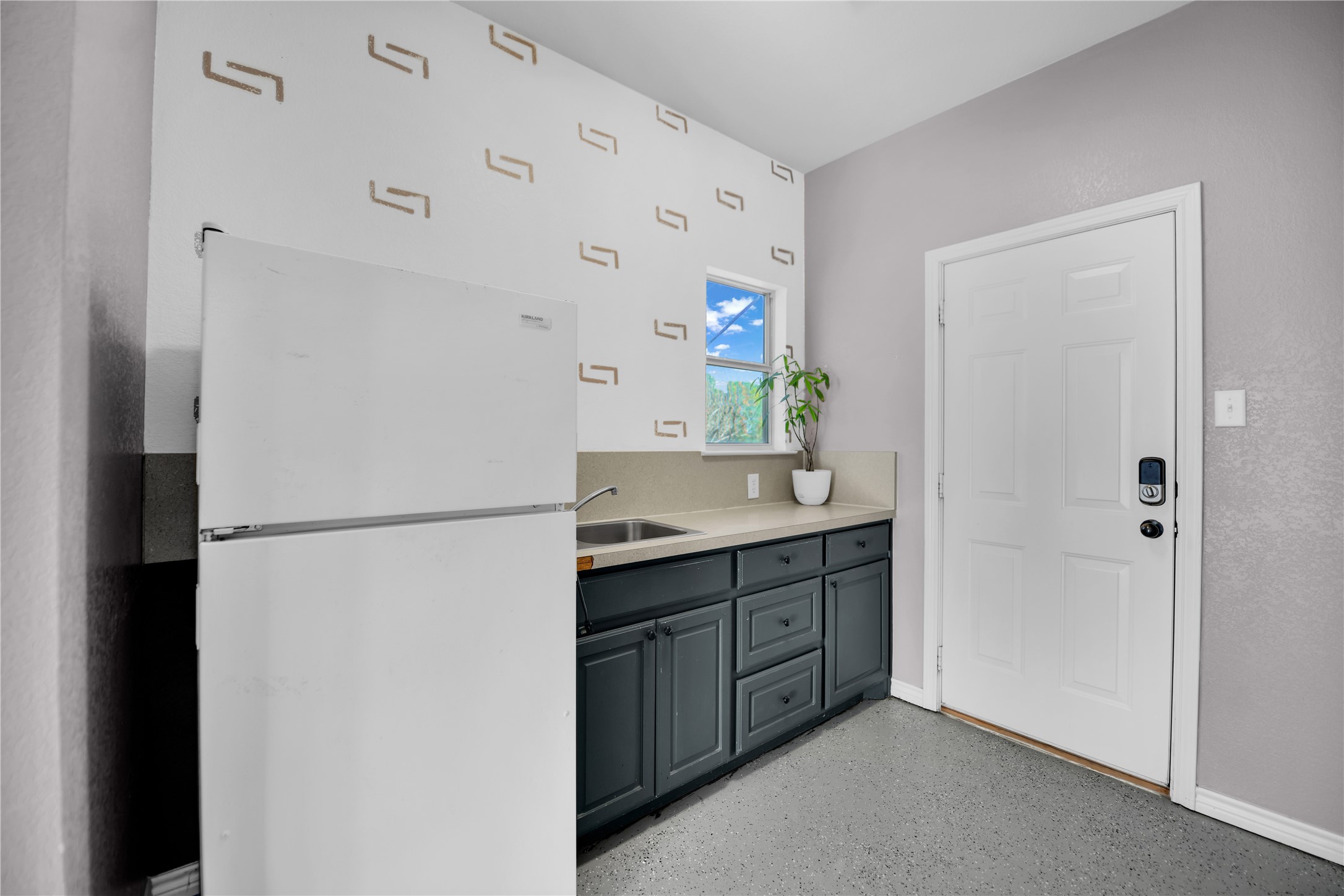 400 Deer Valley Road Weatherford TX 76085
