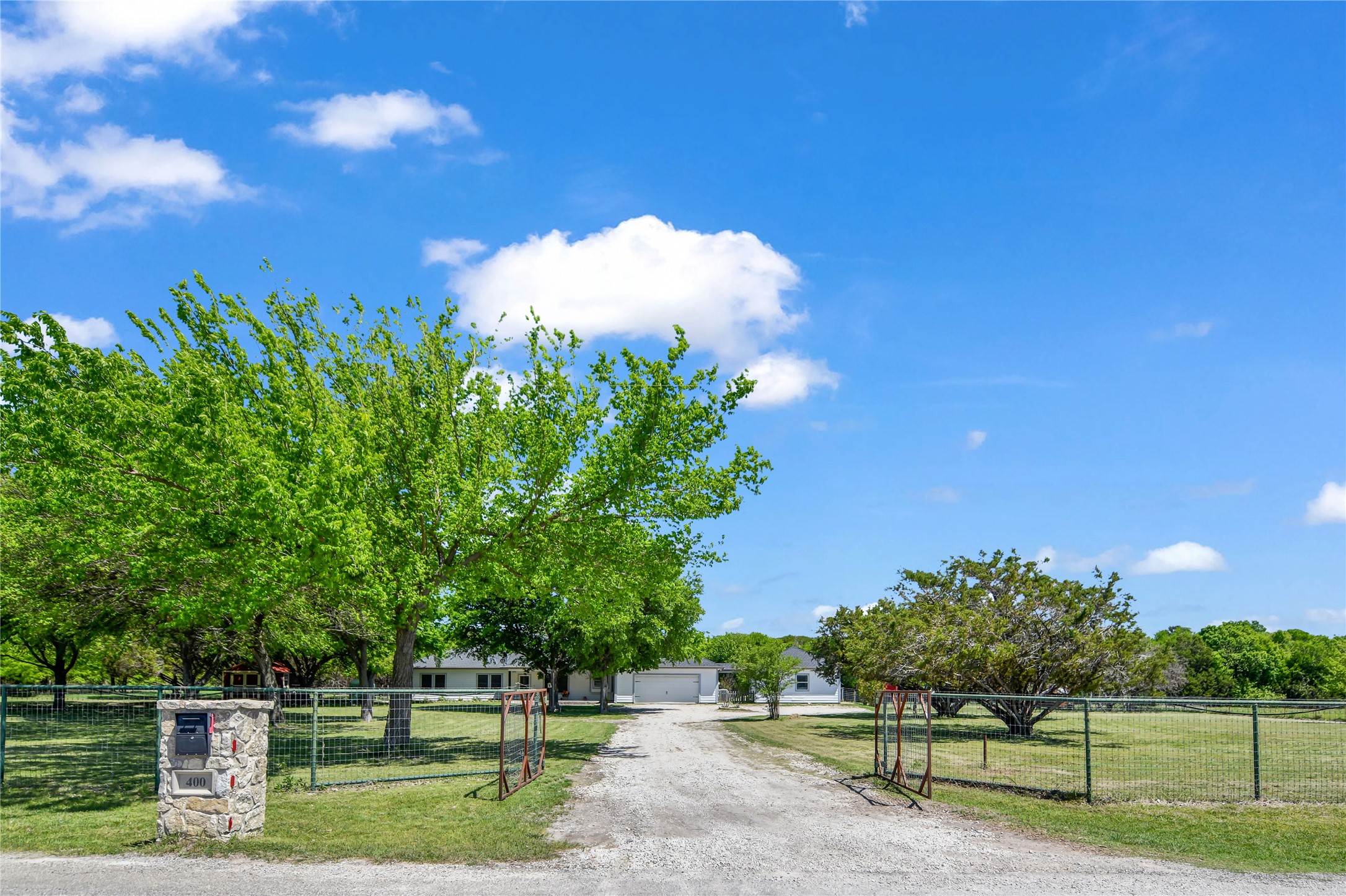 400 Deer Valley Road Weatherford TX 76085