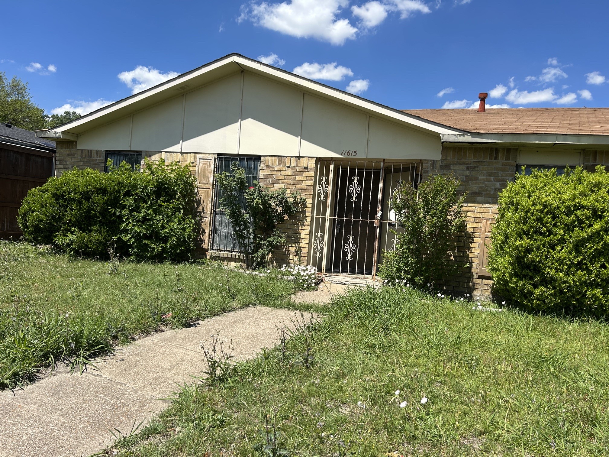 11615 Featherbrook Drive Dallas TX 75228
