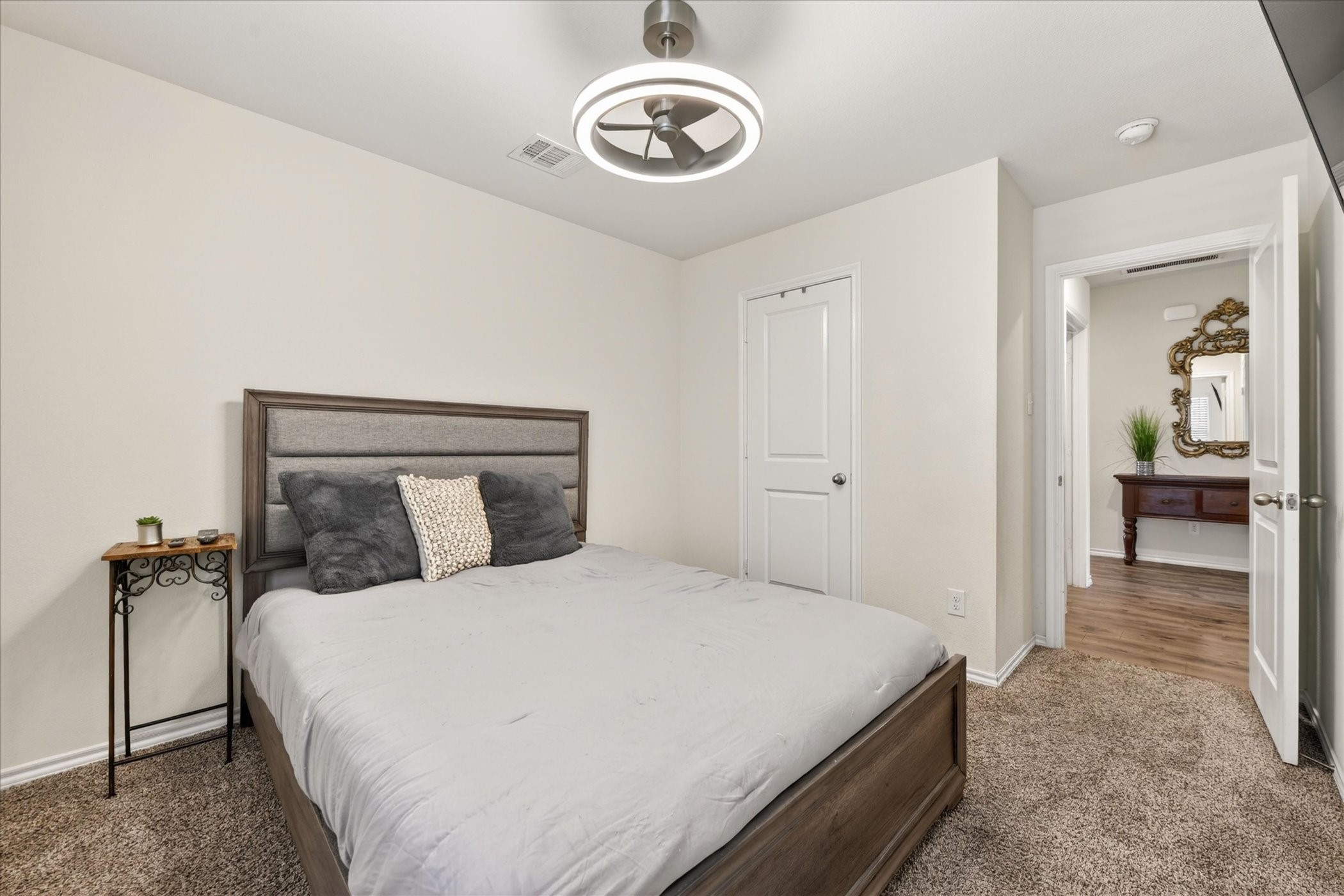 216 Samuel Street Denton TX 76207