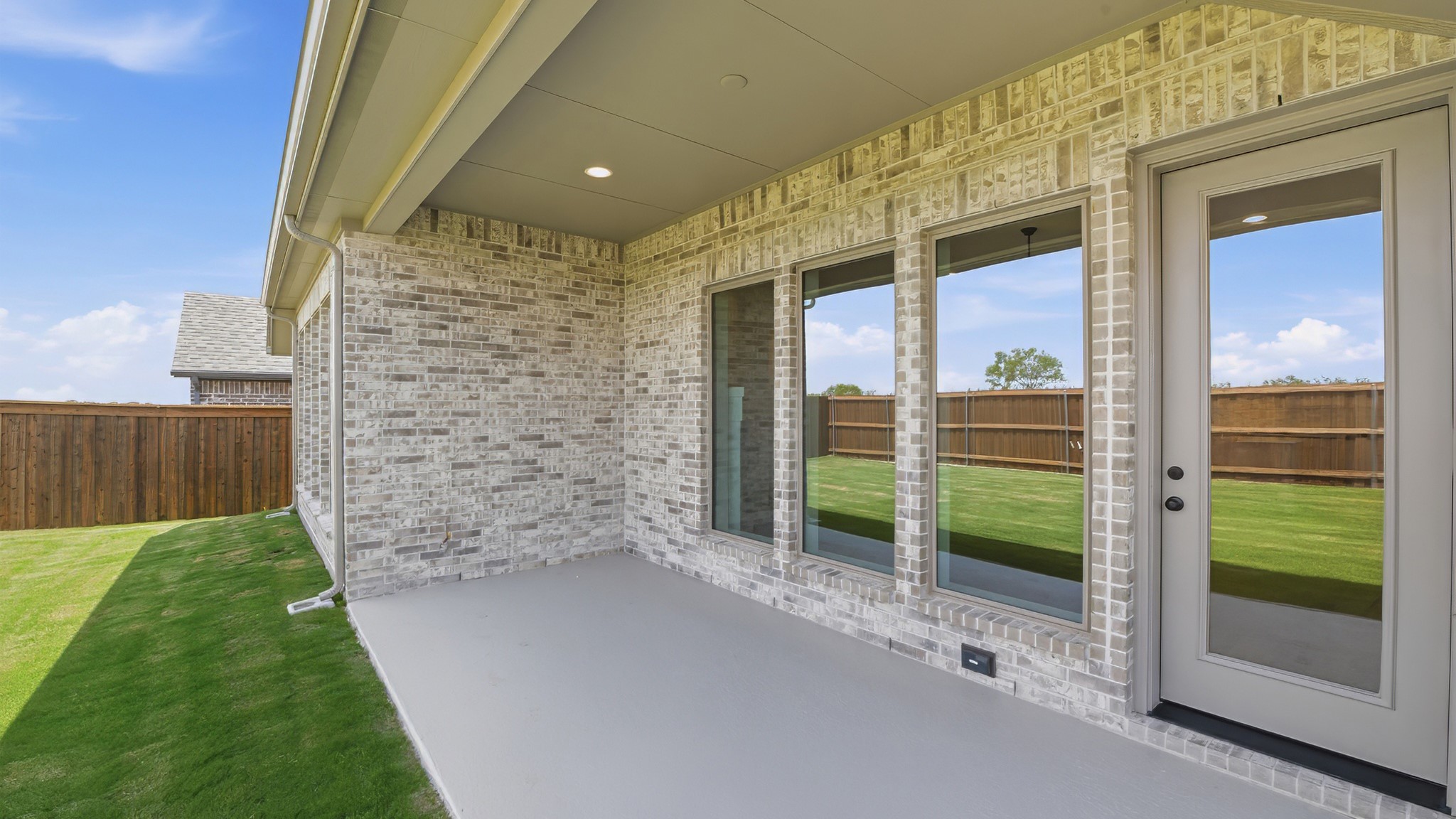 3520 Bear Street Forney TX 75126