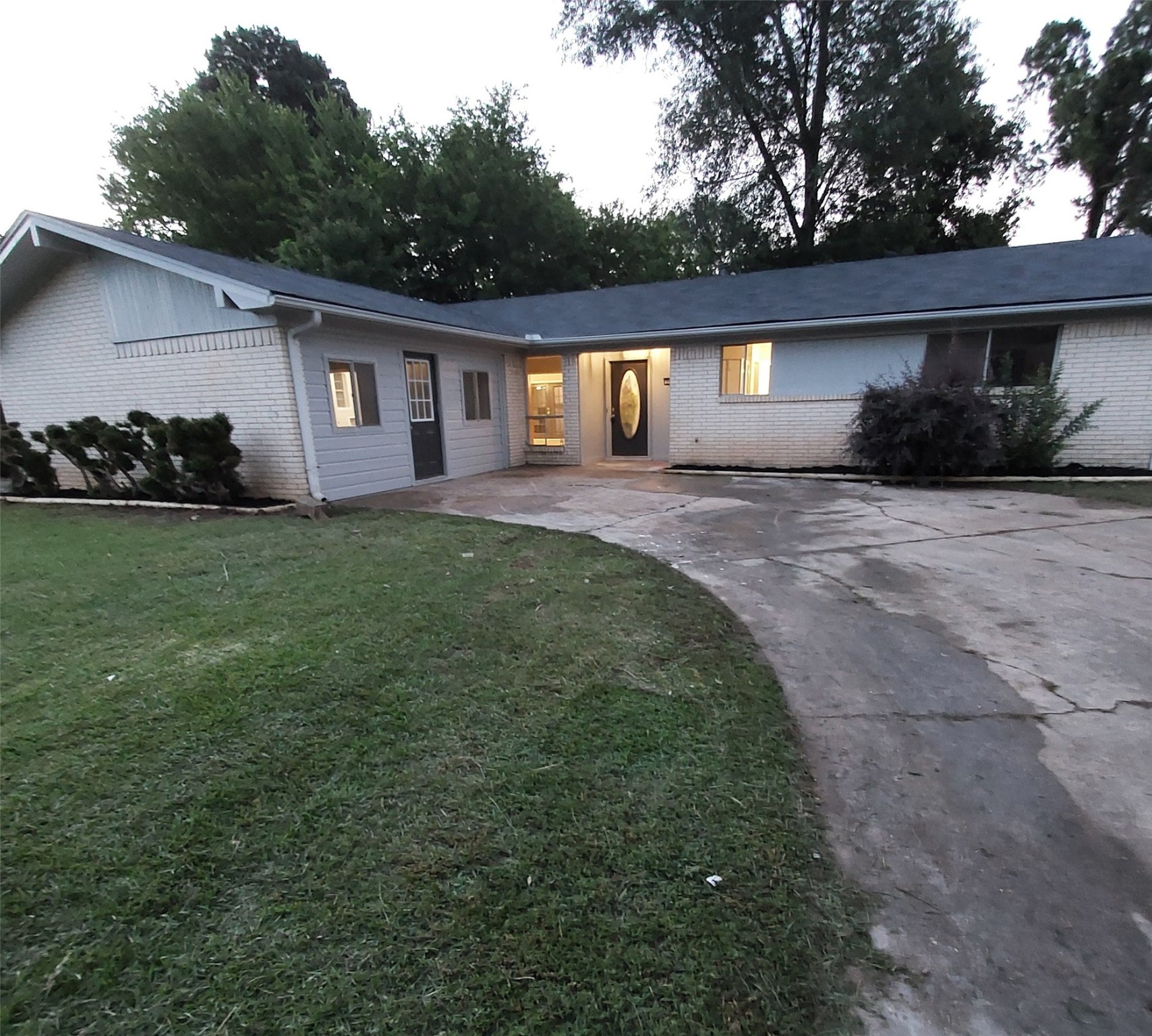 203 Erskine Drive Longview TX 75601