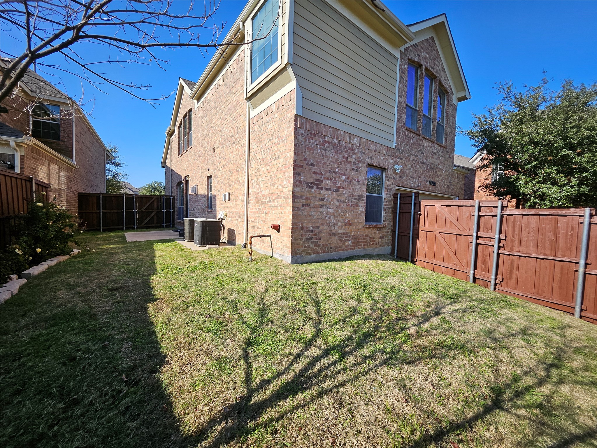 9208 Dillon Trail Irving TX 75063