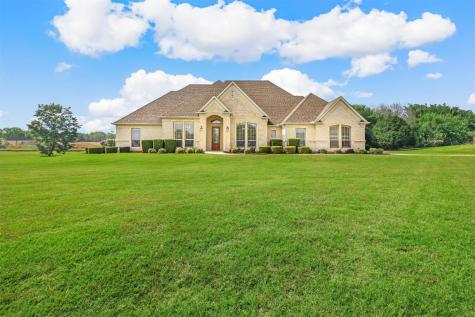 8505 Mill Creek Court Burleson TX 76028