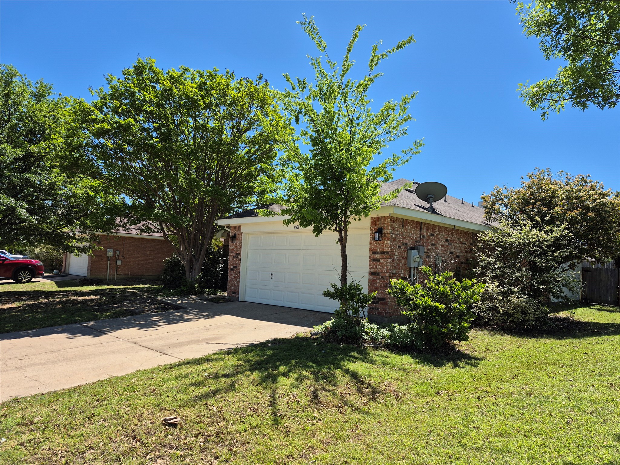 1001 Rock Springs Drive Burleson TX 76028