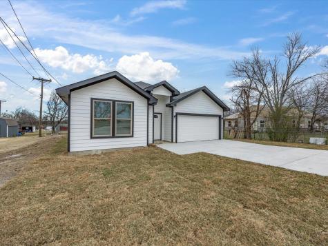 108 N Couch Street Italy TX 76651