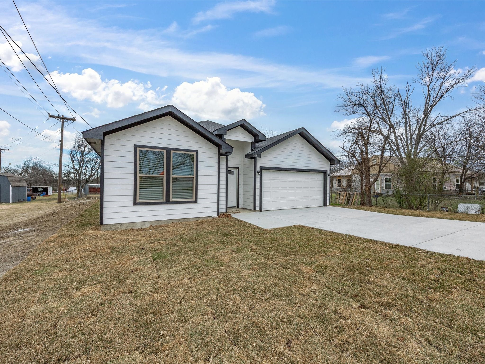 108 N Couch Street Italy TX 76651