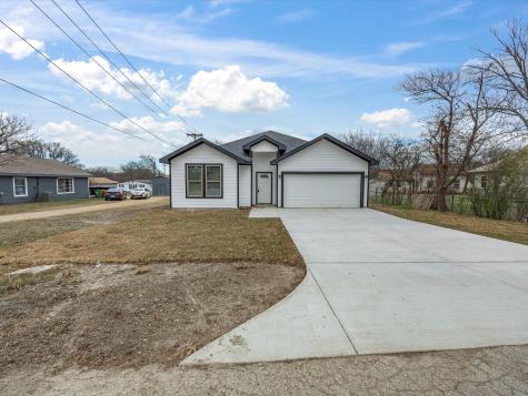 108 N Couch Street Italy TX 76651