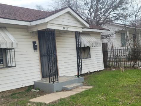 2817 Stuart Drive Fort Worth TX 76104