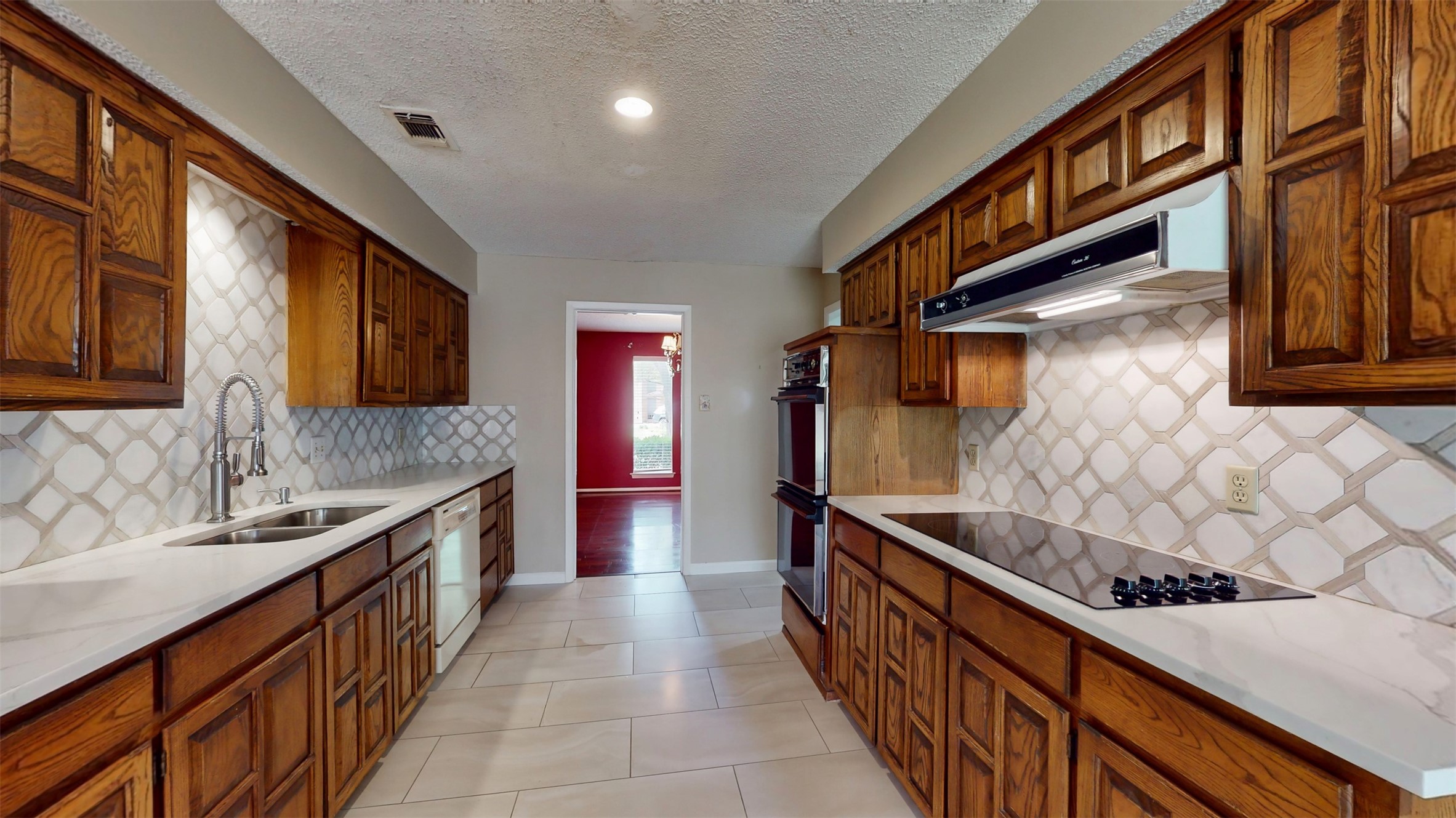 6851 Shorecrest Court Fort Worth TX 76132