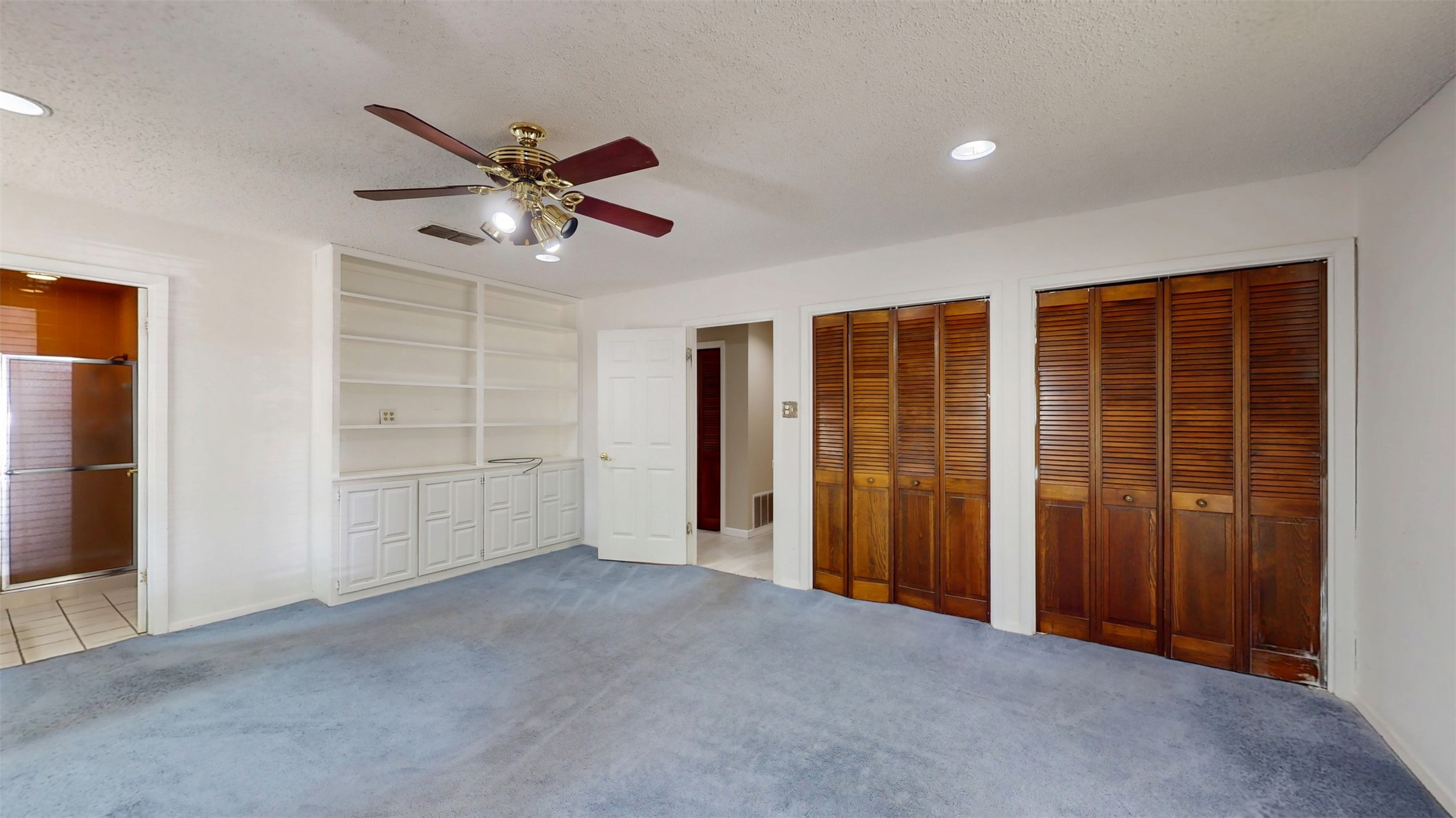 6851 Shorecrest Court Fort Worth TX 76132