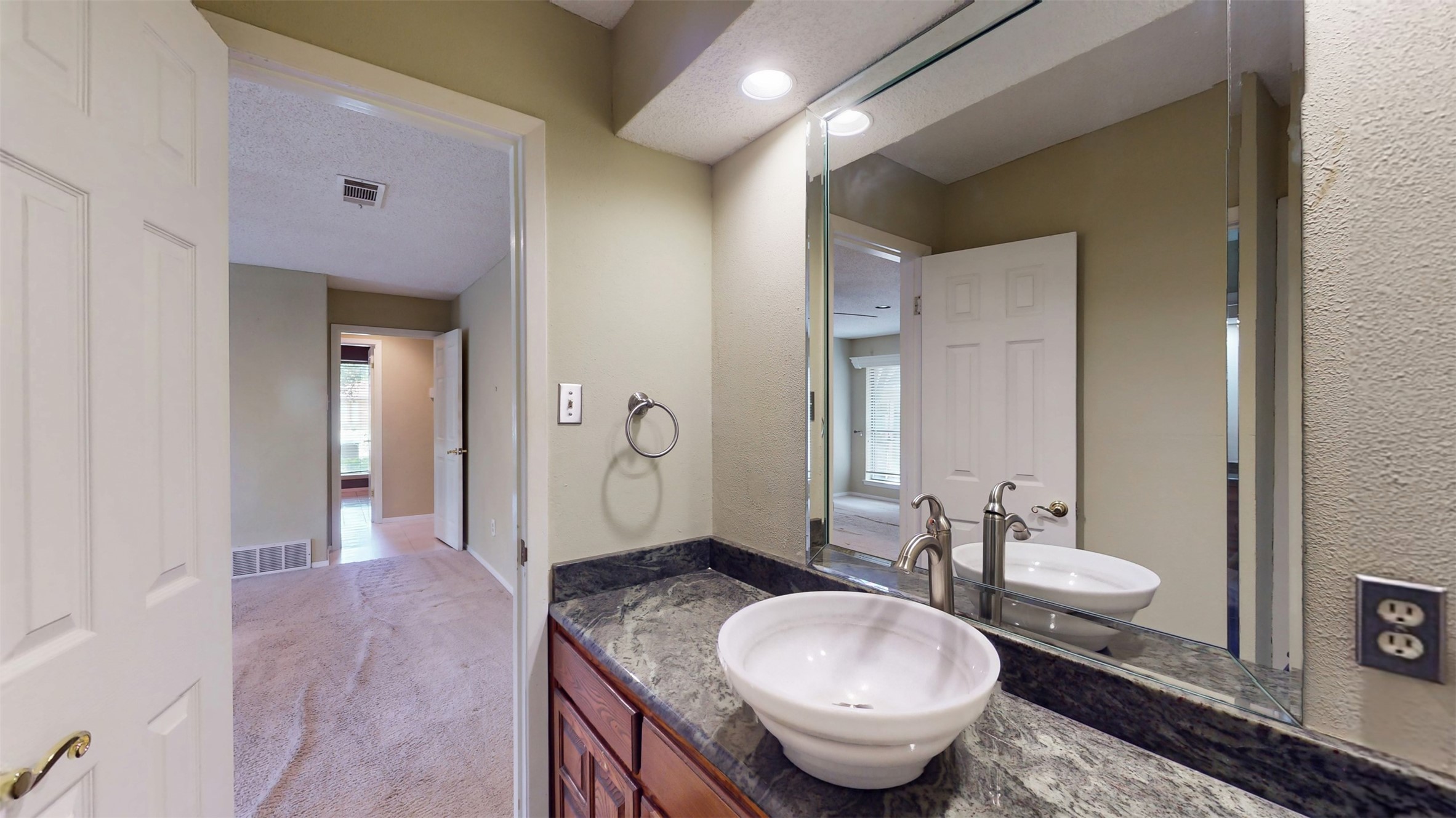 6851 Shorecrest Court Fort Worth TX 76132
