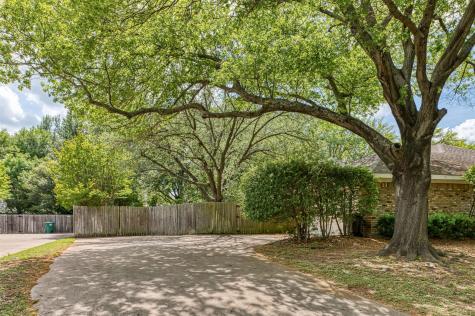 6851 Shorecrest Court Fort Worth TX 76132