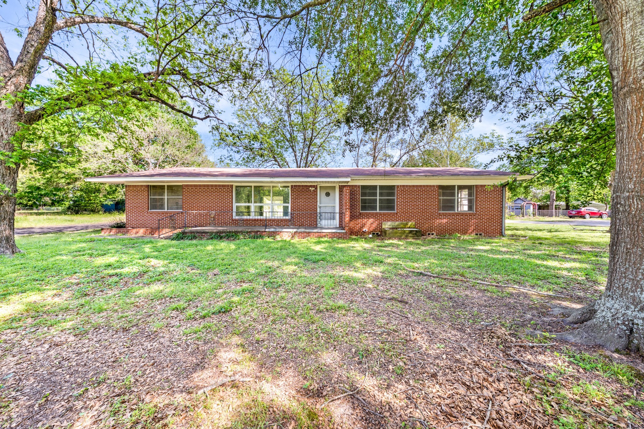 801 N Winnsboro Street Quitman TX 75783