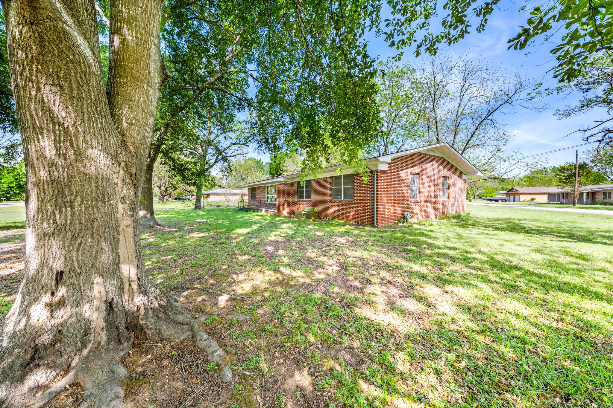 801 N Winnsboro Street Quitman TX 75783