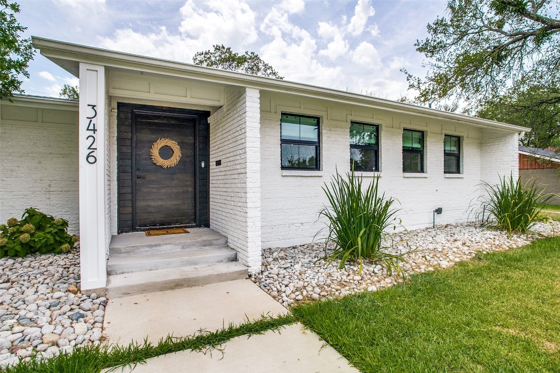 3426 Saint Cloud Circle Dallas TX 75229