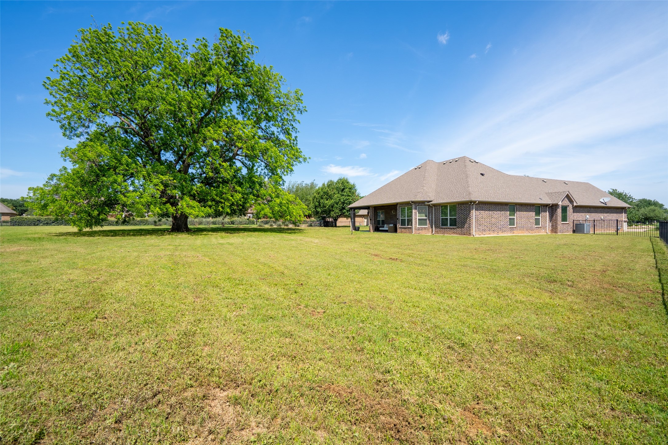 3201 Steamers Court Granbury TX 76049