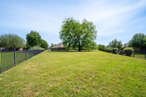 3201 Steamers Court Granbury TX 76049